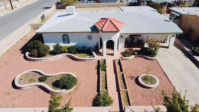 view of front of house