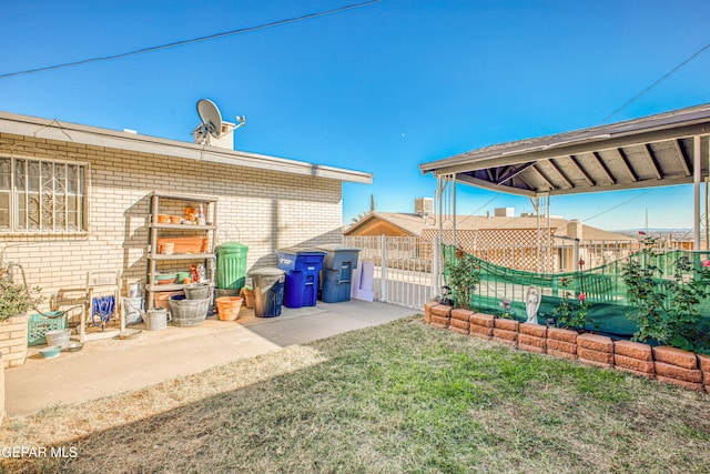 view of yard with a patio