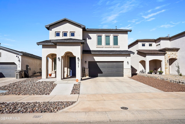 view of front facade featuring a garage