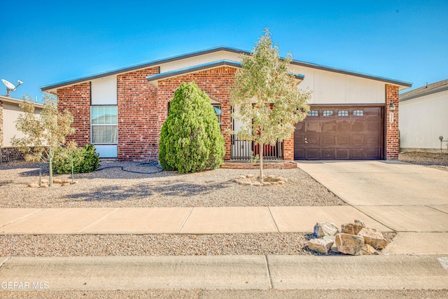 view of front of home featuring a garage