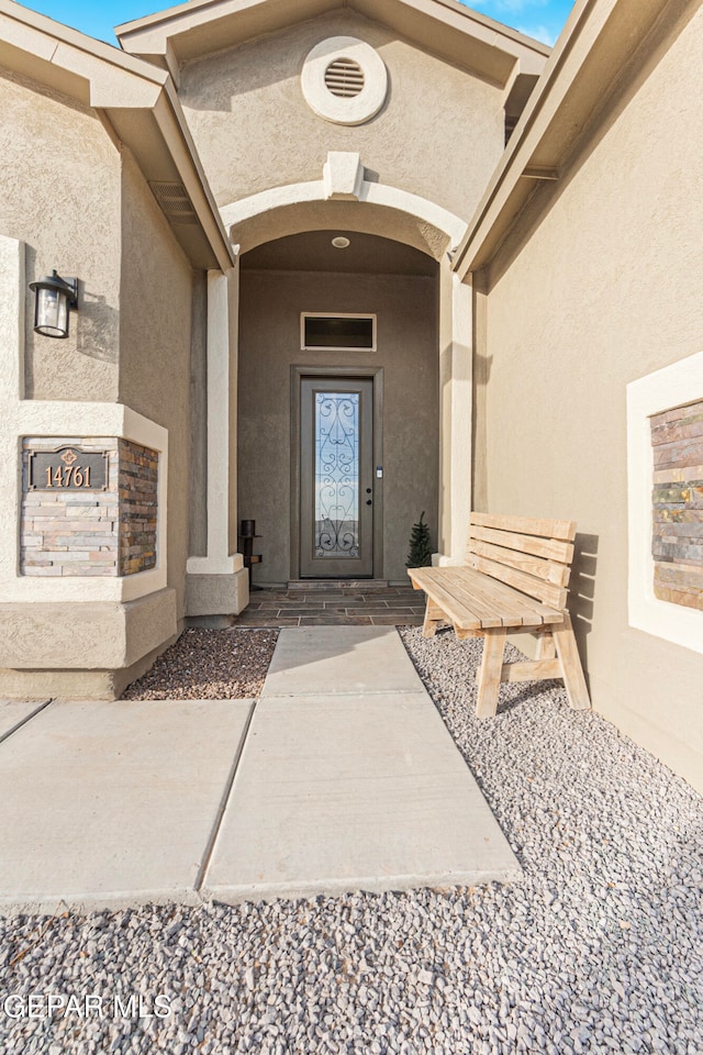 view of property entrance