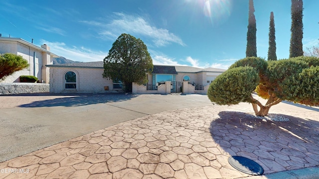 532 Satellite Dr, El Paso, TX 79912 - photo 2