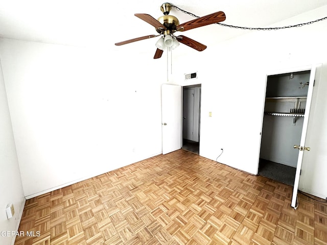 10545 Springwood Dr, El Paso, TX 79925 - unfurnished bedroom with a closet and a ceiling fan