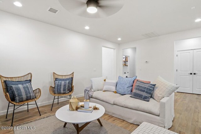 205 Playa Vista St, El Paso, TX 79928 - living room featuring light wood-type flooring, ceiling fan, recessed lighting, and baseboards