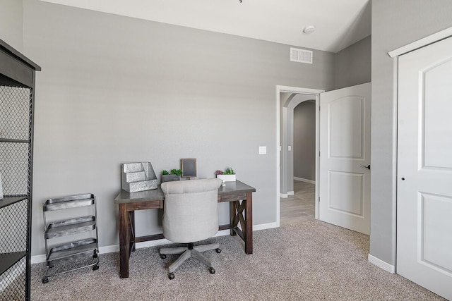 208 Playa Vista St, Horizon City, TX 79928 - carpeted office space with arched walkways and baseboards