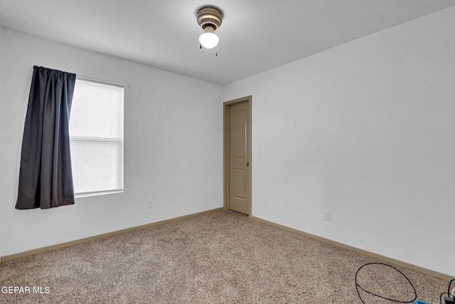 empty room featuring carpet