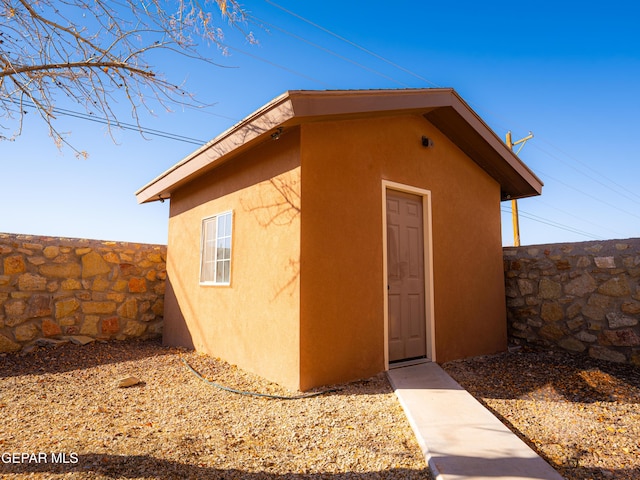 view of outbuilding