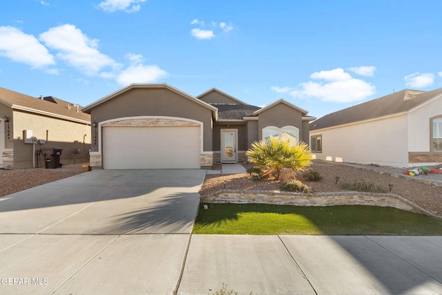 view of front facade featuring a garage