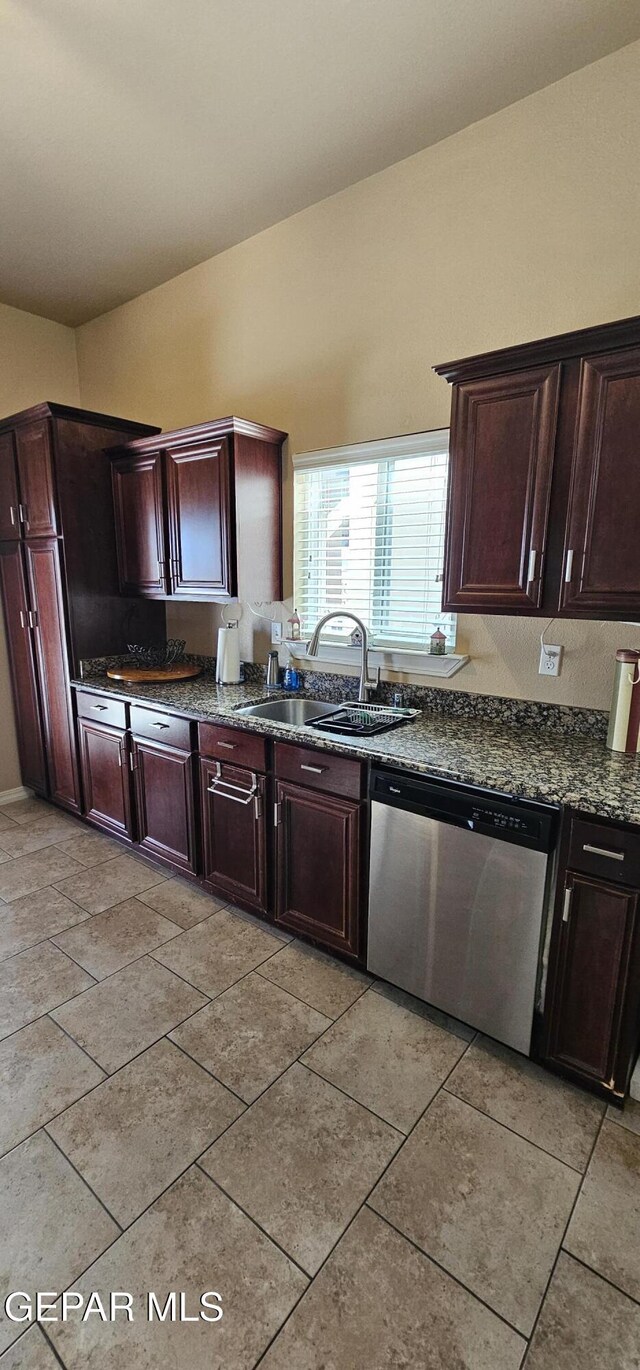 3624 Grand Bahamas Dr, El Paso, TX 79936 - photo 20