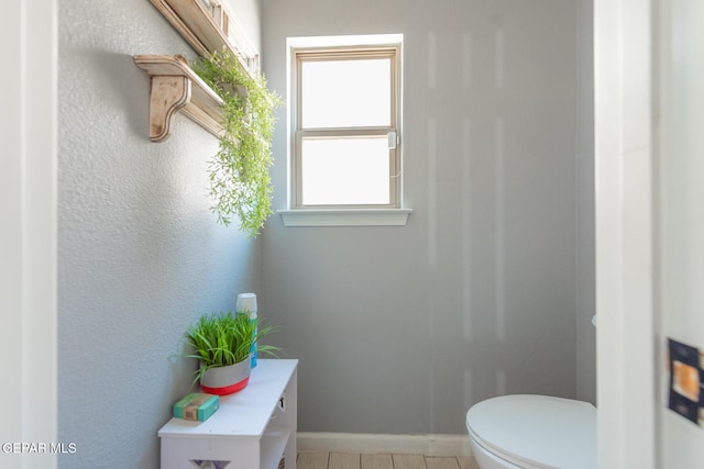 bathroom featuring toilet