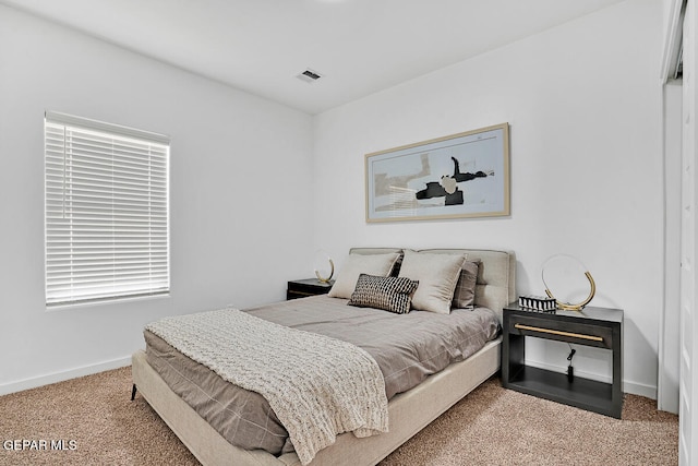 bedroom with carpet flooring