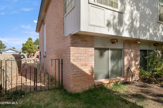 view of home's exterior