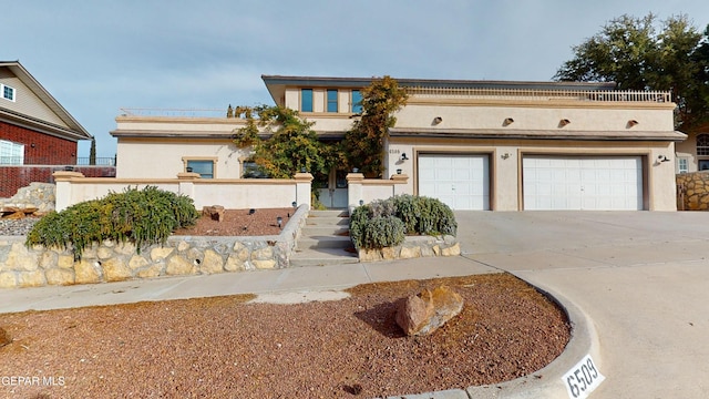 view of front of house featuring a garage