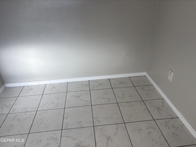 2149 Octubre Dr, El Paso, TX 79935 - empty room featuring baseboards and marble finish floor