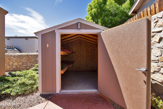 view of outbuilding