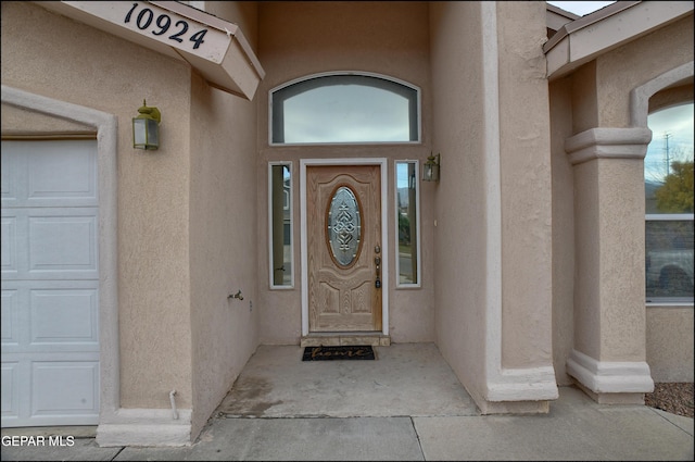 view of property entrance