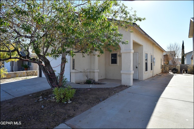 view of home's exterior