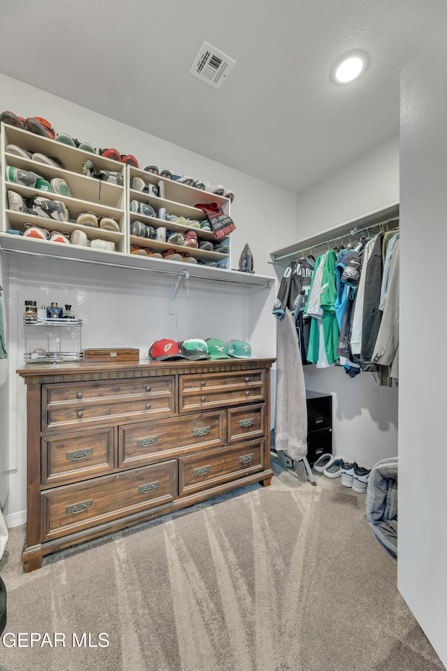 912 Crystal Deer Dr, El Paso, TX 79928 - walk in closet featuring carpet