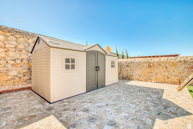 view of outbuilding