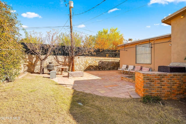1117 Kerbey Ave, El Paso, TX 79902 - view of patio / terrace