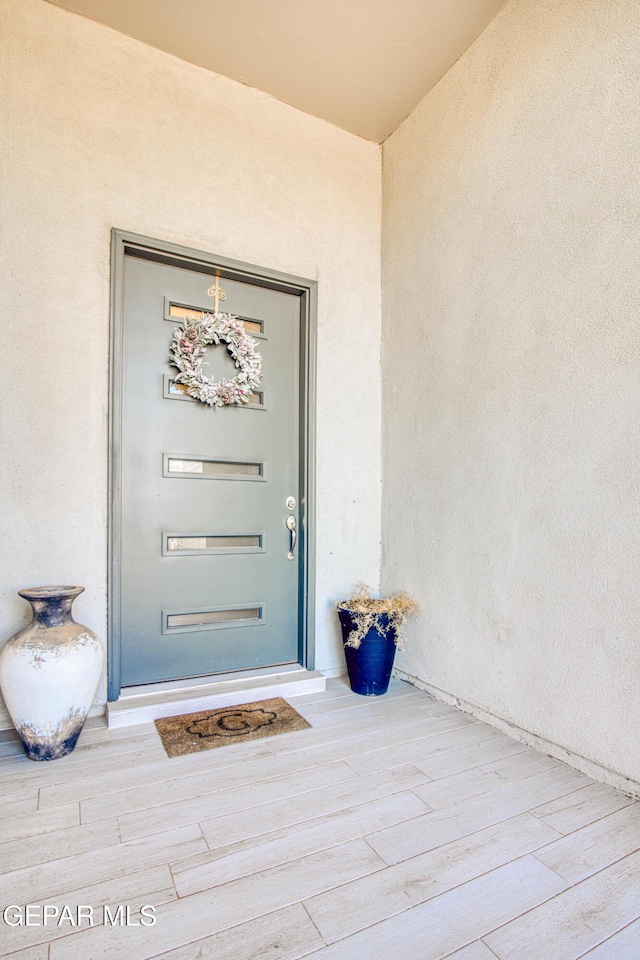 view of property entrance