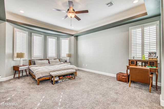 bedroom featuring carpet and ceiling fan