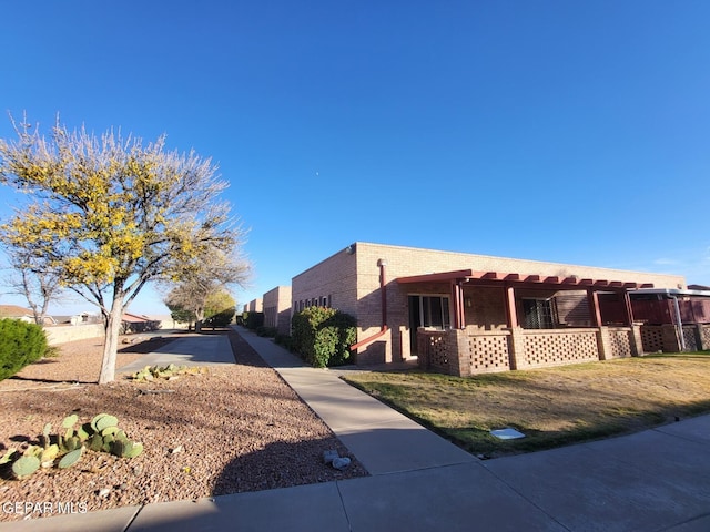 view of front of home