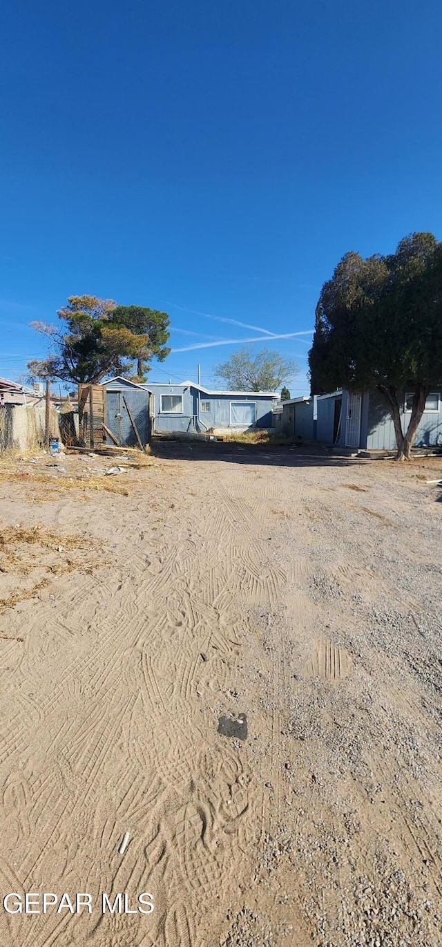 6045 Tampa Ave, El Paso, TX 79905 - photo 3