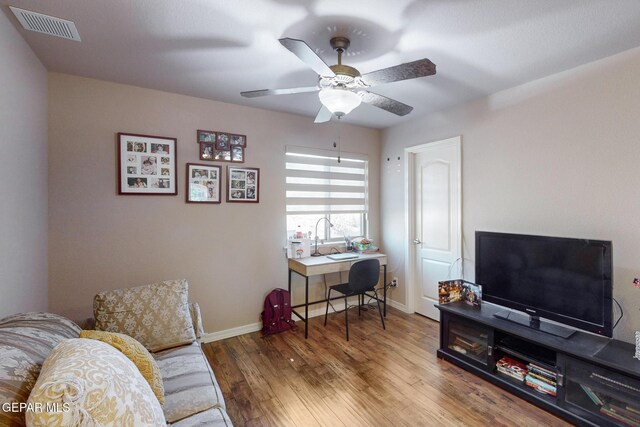 5973 Los Pueblos Dr, El Paso, TX 79912 - photo 47