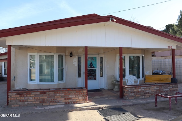 view of front facade