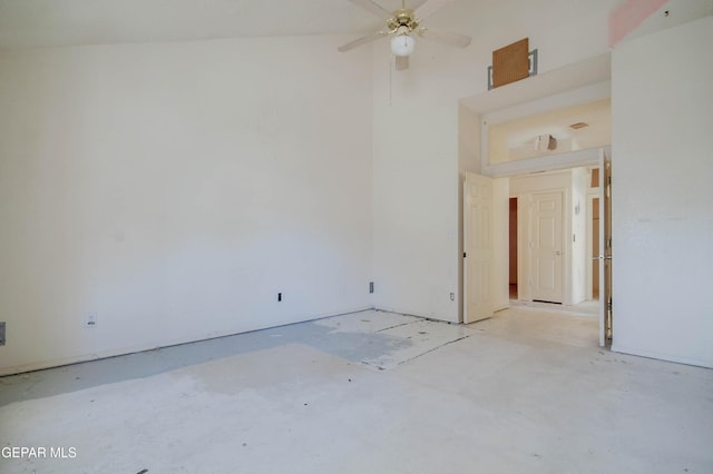 unfurnished room with ceiling fan