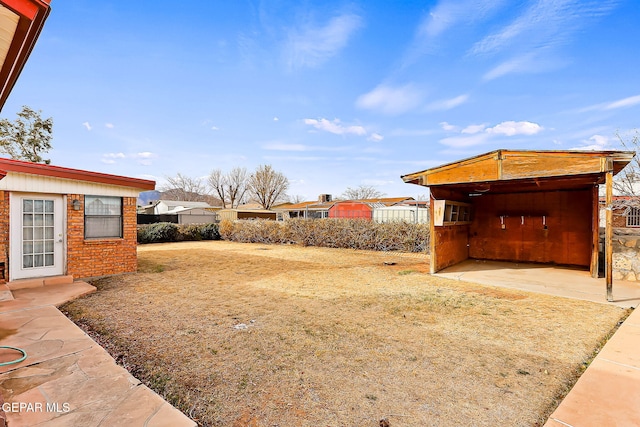 view of yard featuring a patio