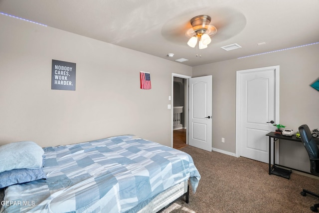 bedroom featuring carpet and ceiling fan