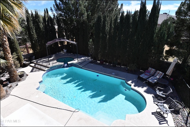 550 Shadow Willow Dr, El Paso, TX 79922 - view of pool featuring an in ground hot tub and a patio