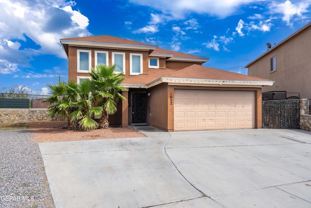 view of front facade featuring a garage