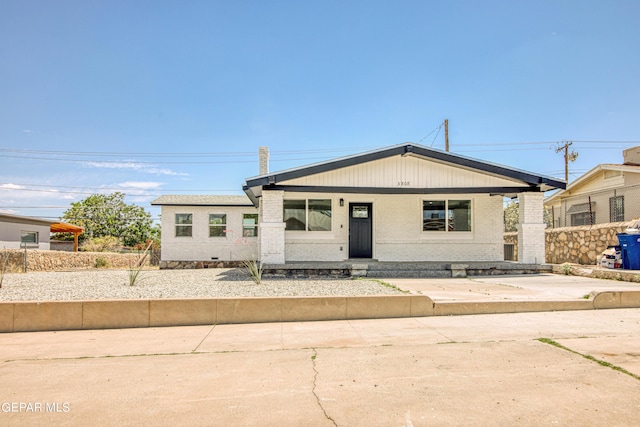 view of front of home featuring a porch