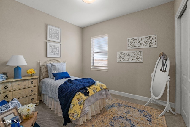 bedroom featuring carpet floors