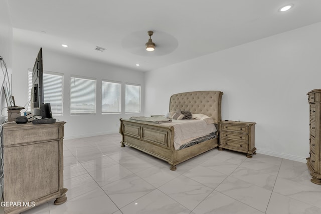 bedroom with ceiling fan