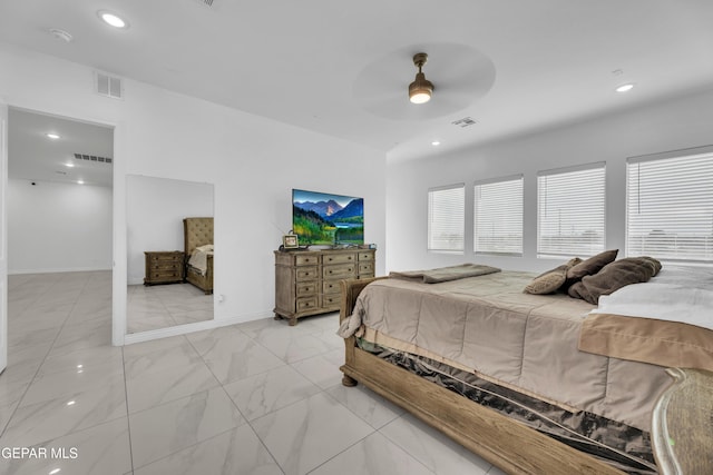 bedroom with ceiling fan