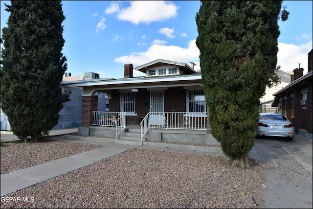 bungalow featuring covered porch