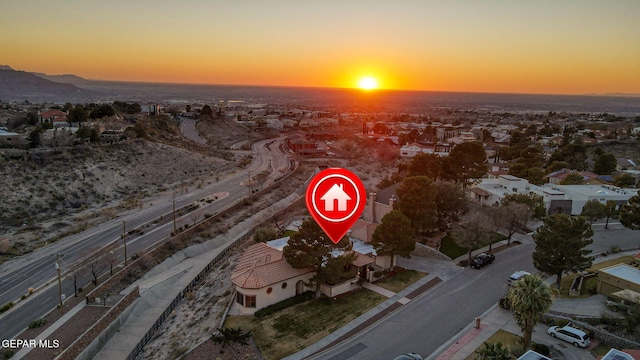 view of aerial view at dusk