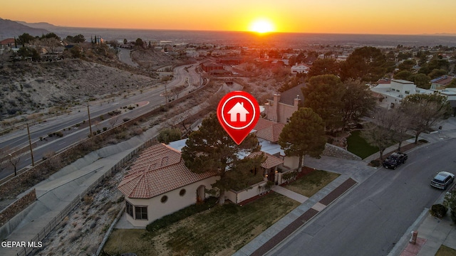 view of aerial view at dusk