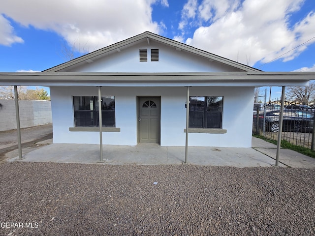 view of front of house