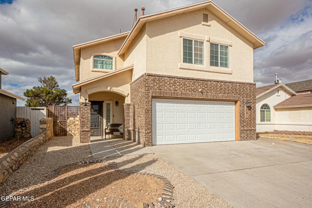 view of front of house featuring a garage