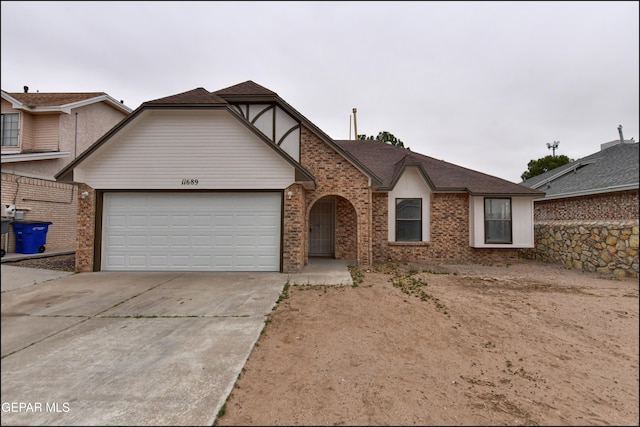 view of front facade with a garage