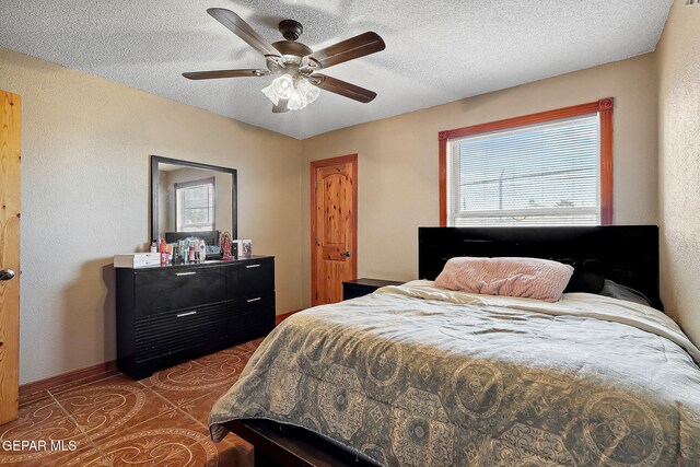 320 Mirasol Dr, El Paso, TX 79907 - photo 29