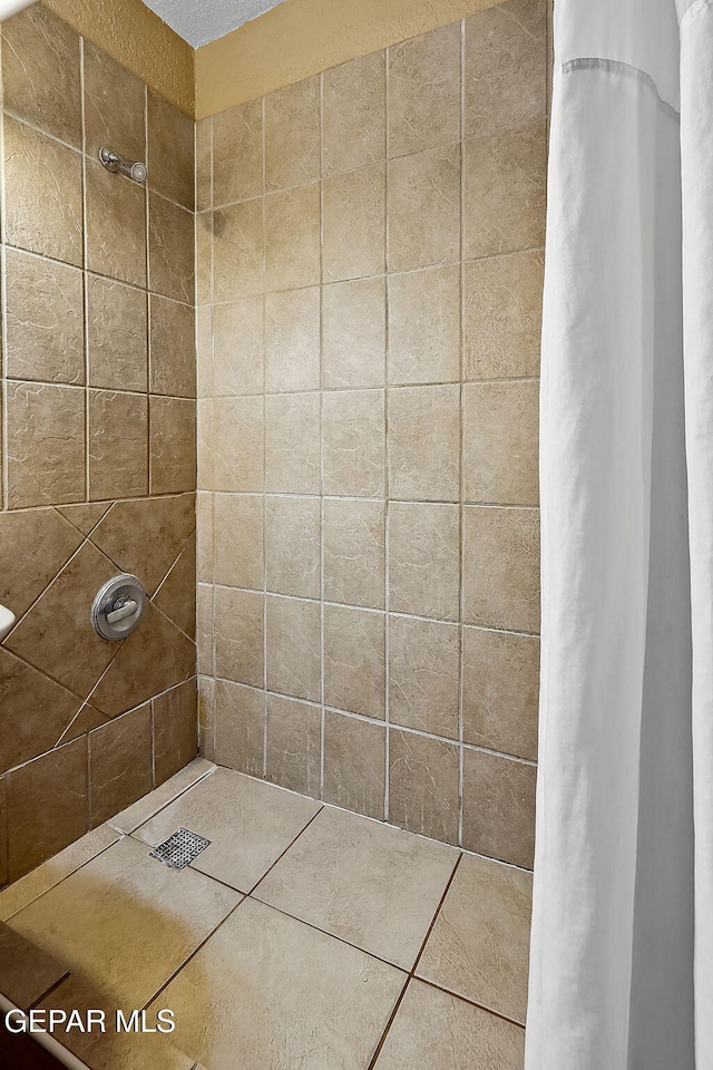 bathroom with walk in shower