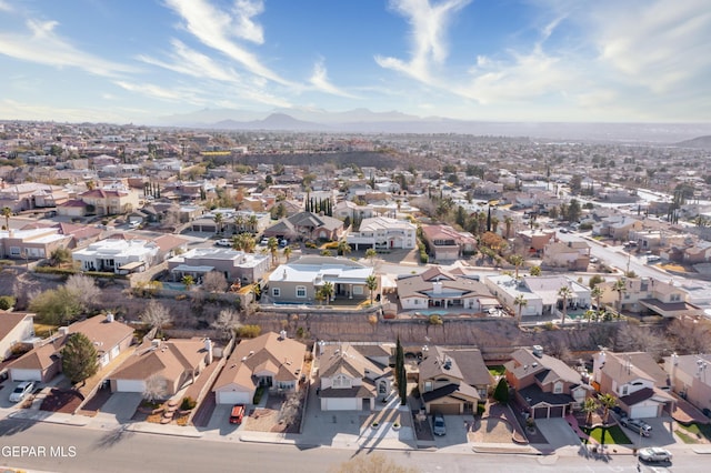 bird's eye view with a mountain view