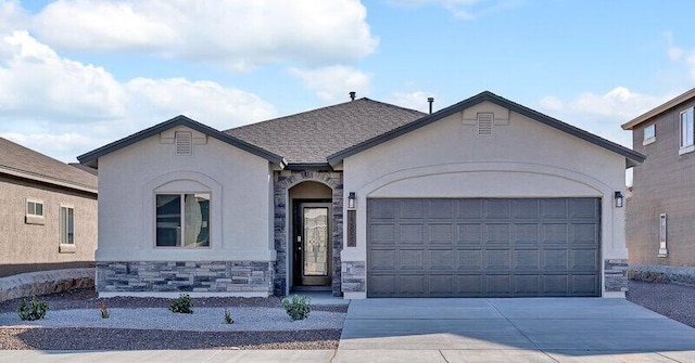 view of front facade with a garage