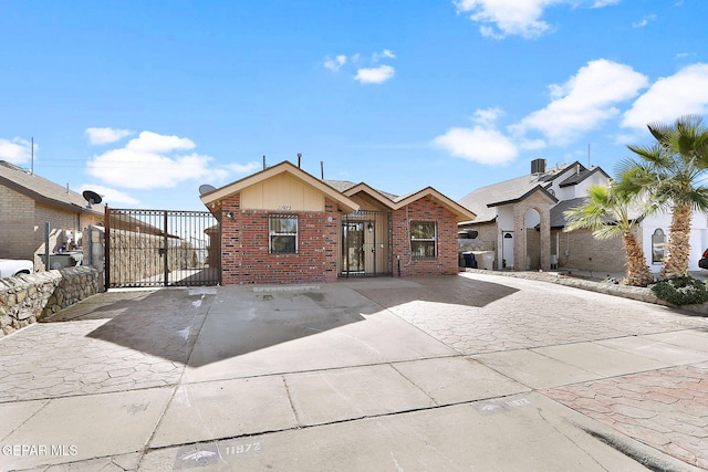 view of front of property